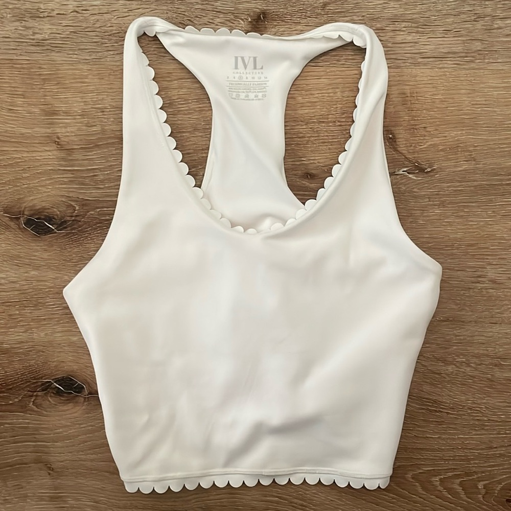 Women’s IVL Collective Scalloped Cropped Workout Tank size 6